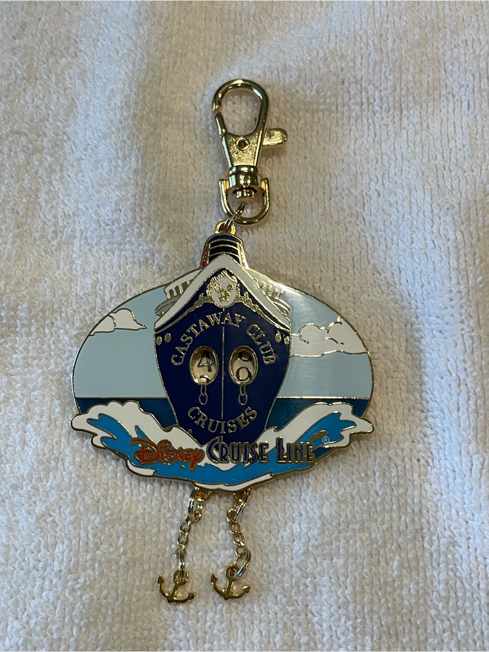 Disney Cruiseline Castaway Club Lanyard/Pin Cruise Counter Limited 2000